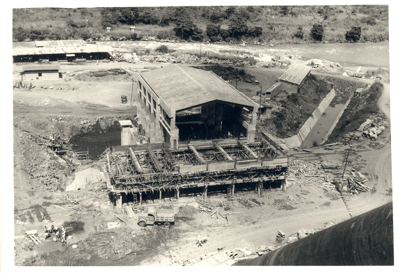 Construcción de la P.H. Cachí, 1962
